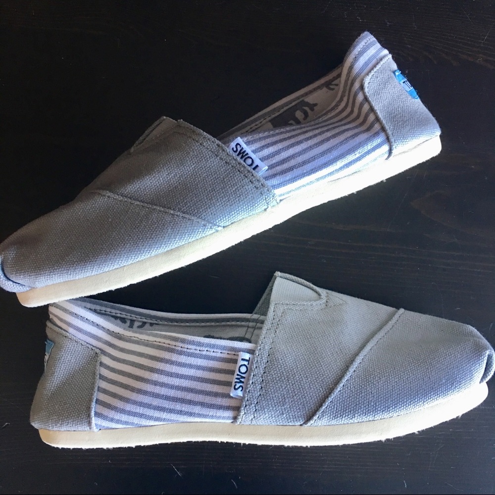 New Gray Stripe TOMS Size 6